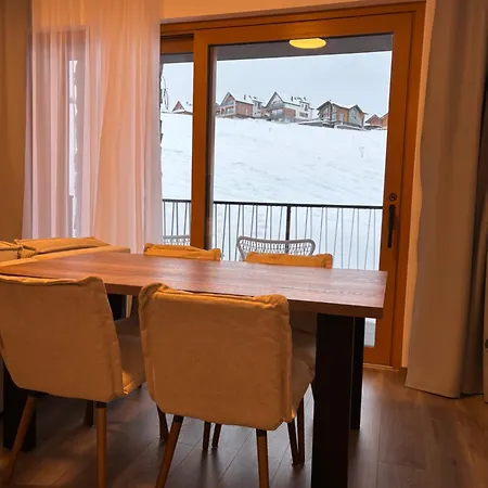 Erdődy - Montis 40 Apartamento